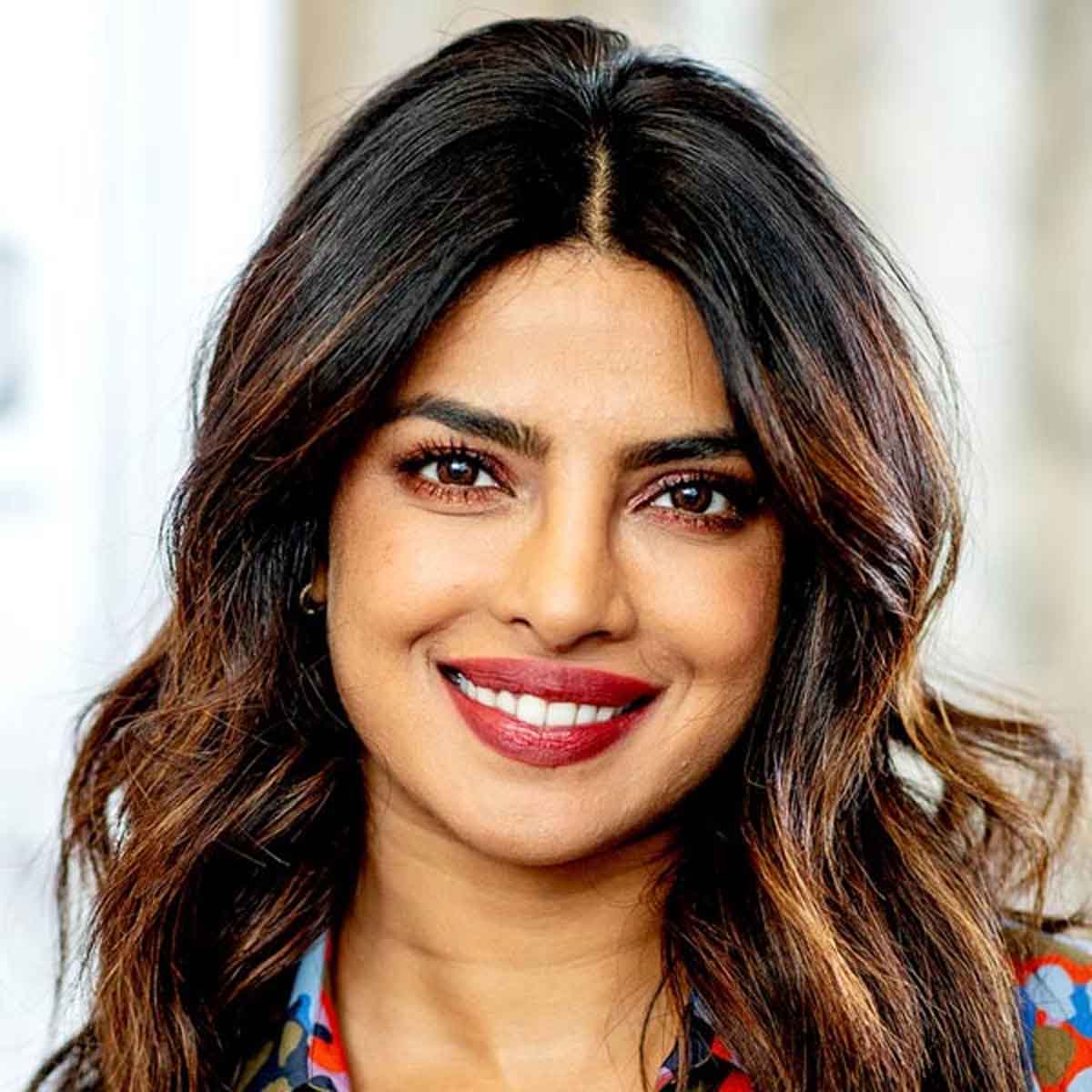 প্রিয়ঙ্কা চোপড়া, Priyanka Chopra, Priyanka Chopra : নাকের জন্য একের পর এক ছবি থেকে বাতিল হচ্ছিলেন প্রিয়ঙ্কা, কিভাবে তার কেরিয়ার বাঁচান ‘গদর’ খ্যাত পরিচালক